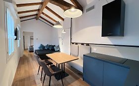 Attico Vivit 40
